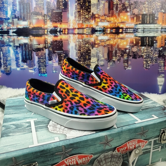 Vans Classic slip-on rainbow 🌈 - Picture 10 of 13